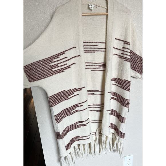 Anthropologie Akemi Kin Fringe Kimono Oversized Sweater One Size - Picture 2 of 5